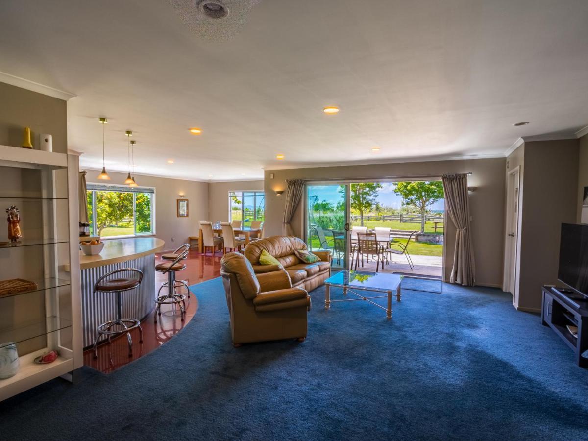 La Casa Al Mare - Golden Bay Beach House Tasman 외부 사진