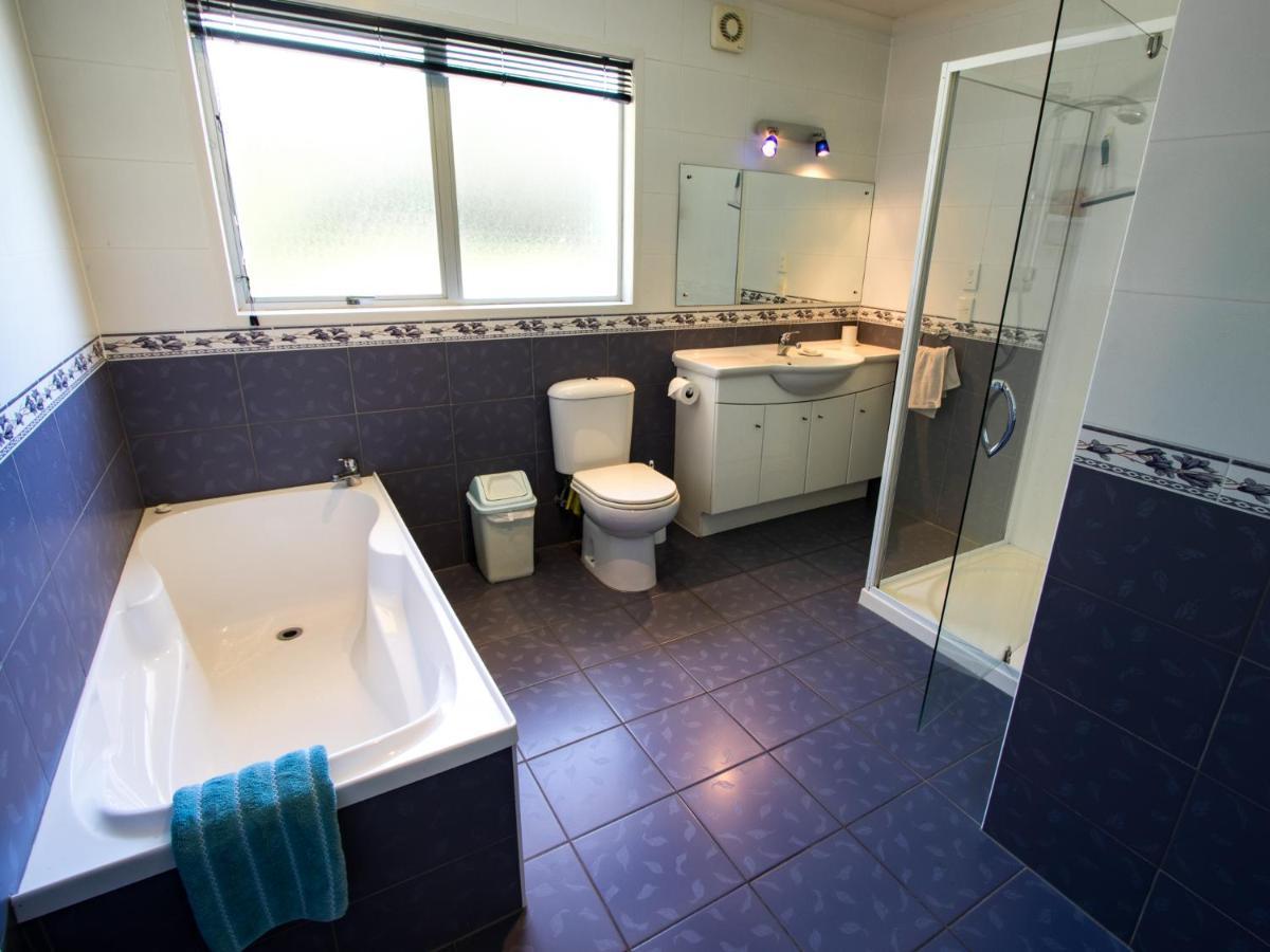 La Casa Al Mare - Golden Bay Beach House Tasman 외부 사진