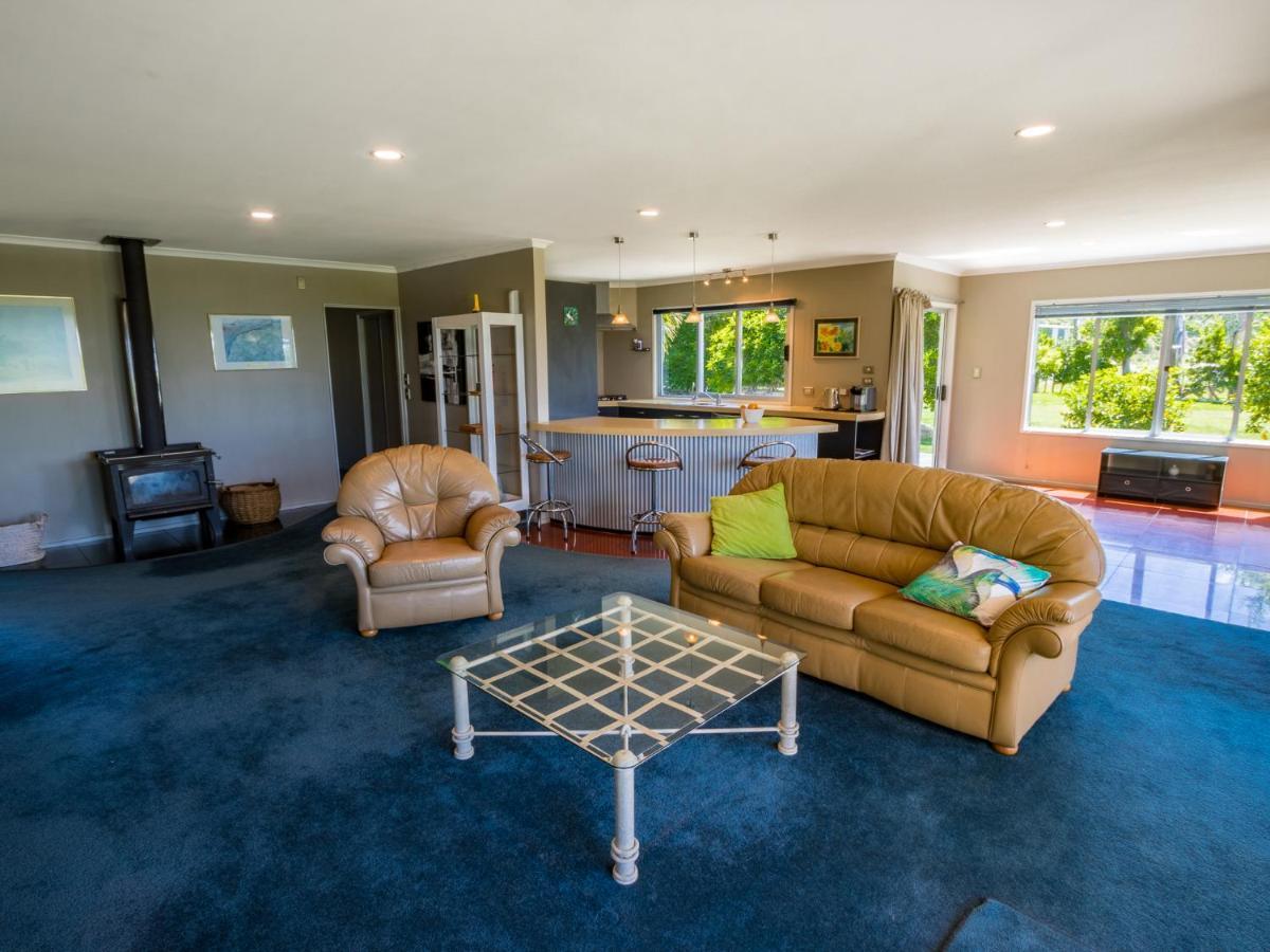 La Casa Al Mare - Golden Bay Beach House Tasman 외부 사진
